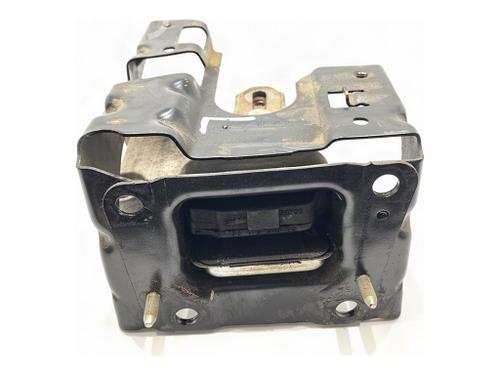Used Engine mount Engine mount CITROËN C3 AIRCROSS II (2R_, 2C_) 1.2 PureTech 110 (2RHNZB, 2RHNZW, 2RHNPX, 2RHNPJ) (110 hp) 40522434 40522434