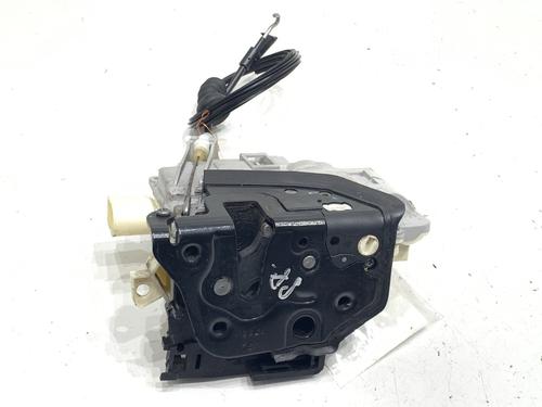 front-right-lock-vw-passat-b7-variant-365-2010-2011-2012-2013-2014-2015-39288955 main image