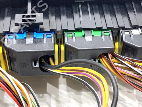 Electronic module FORD KUGA I 2.0 TDCi 4x4 | BP39350151M83  - Image 5