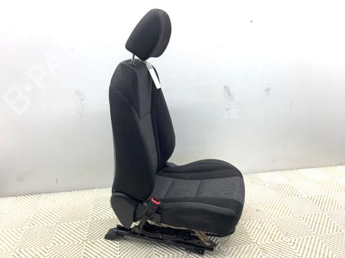 Left front seat HYUNDAI i30 (GD) 1.4 | BP40488453C15 - Image 5