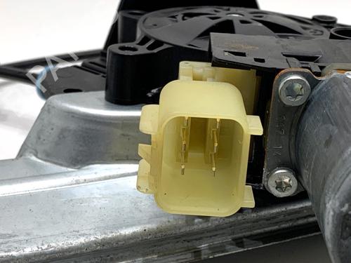 Rudehejsemekanisme ventre foran FORD KUGA II (DM2) 2.0 TDCi 4x4 | BP39335124C22 - Image 3