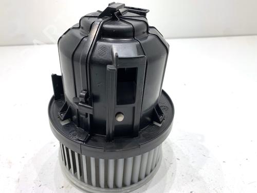 Heater blower motor JAGUAR E-PACE (X540) 2.0 D180 AWD | BP39324495M62 - Image 2