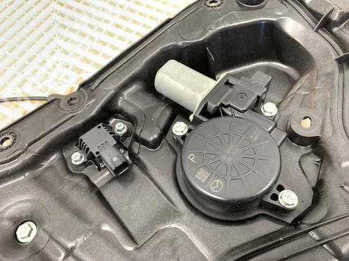 Rudehejsemekanisme ventre foran MAZDA 6 Saloon (GJ, GL) 2.5 (GJ5FP, GL1032, GL1033) | BP39363570C22 - Image 3