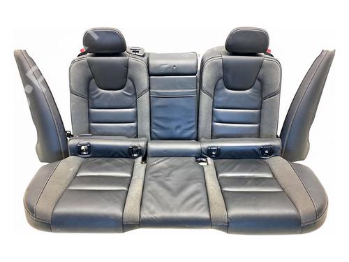 rear-seat-2nd-row-volvo-v60-ii-225-2018-39362719 main image