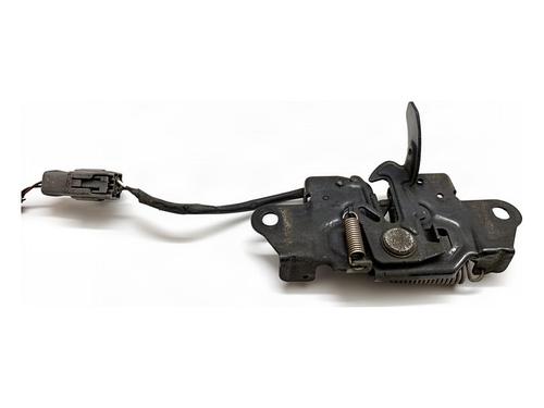 Used Hood lock Hood lock MAZDA 2 Hatchback (DL, DJ) 1.5 SKYACTIV-G (90 hp) 40250215 40250215