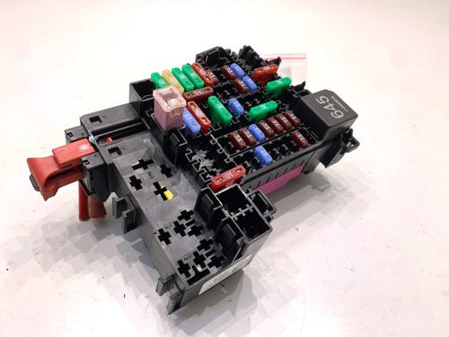 fuse-box-skoda-kamiq-nw4-2019-39341650 main image