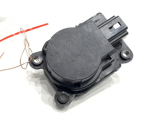 Heater blower motor FORD KUGA II (DM2) 1.5 EcoBoost | BP39295102M62 - Image 2