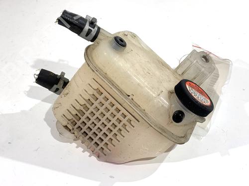 expansion-tank-toyota-c-hr-_x1_-2016-39308141 main image