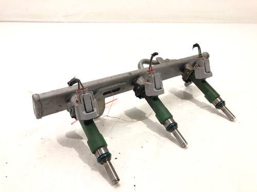 Used Injection rail Injection rail 39272530 39272530