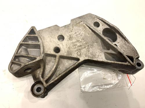 Used Engine mount Engine mount 39324173 39324173