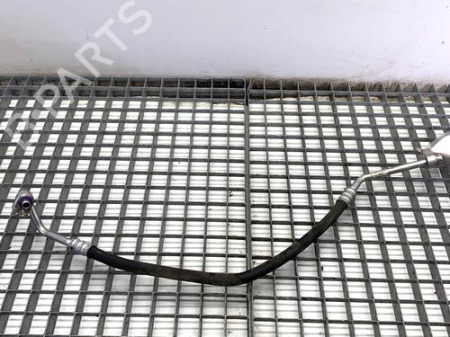 AC pipe BMW 5 (G30, F90) 520 d xDrive | BP39347156M126 - Image 2