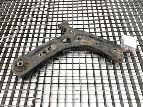 right-front-suspension-arm-audi-a3-limousine-8vs-8vm-2013-2014-2015-2016-2017-2018-2019-2020-2021-39322460 main image
