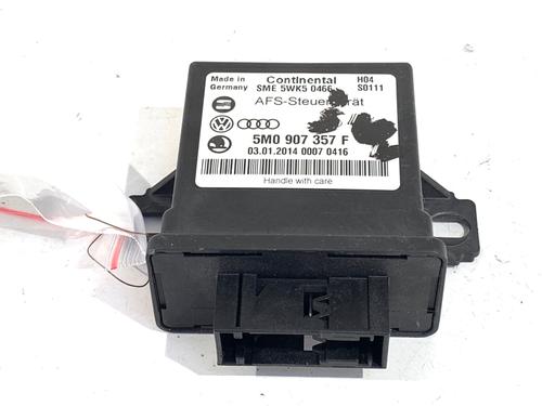 lights-ecu-vw-passat-b7-variant-365-2010-2011-2012-2013-2014-2015-39344260 main image