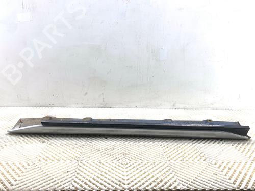 Used Right sideskirt Right sideskirt 39309151 39309151