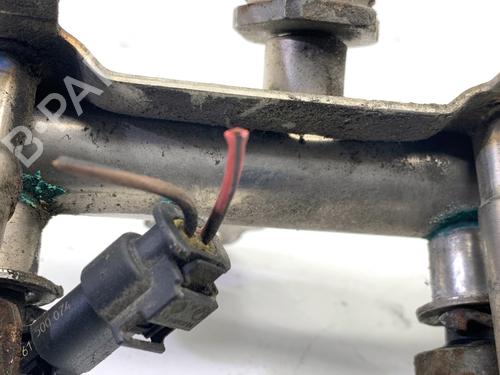 Injection rail VW PASSAT B7 Variant (365) 1.8 TSI | BP39334245M98 - Image 4