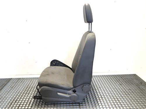 Left front seat VW CRAFTER 30-35 Bus (2E_) 2.5 TDI | BP39346200C15 - Image 4