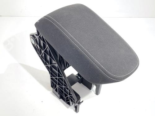 Used Armrest / Center console Armrest / Center console SKODA KAMIQ (NW4) 1.5 TSI (150 hp) 39341565 39341565