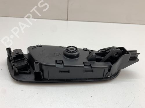 Front left interior door handle SEAT ATECA (KH7, KHP) 2.0 TDI 4Drive | BP39367099I13 - Image 3