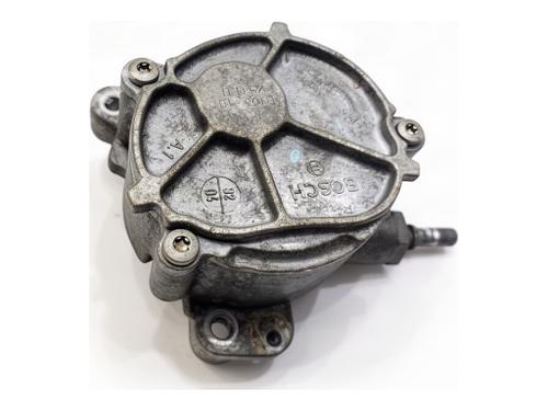 Used Vacuum pump Vacuum pump VOLVO S40 II (544) 2.0 D (136 hp) 40488835 40488835