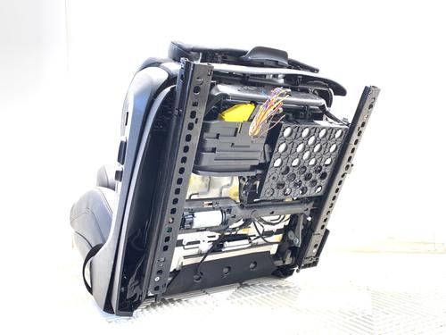 Right front seat BMW X5 (G05, F95) xDrive 30 d | BP39329862C16 - Image 11
