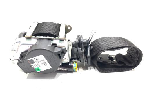 front-right-seatbelt-mercedes-benz-glc-x253-2015-2016-2017-2018-2019-2020-2021-2022-39301553 main image