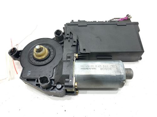Right front window motor AUDI A4 B6 (8E2) 1.6 | BP39306050E20 - Image 2