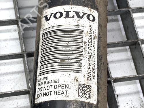 Right front shock absorber VOLVO XC60 II (246) D4 AWD | BP39344537M17 - Image 4