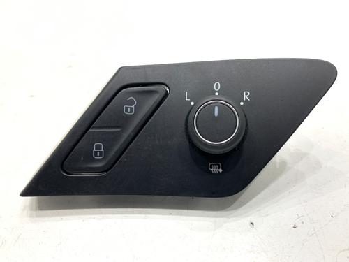 mirror-switch-vw-golf-vii-variant-ba5-bv5-2013-2014-2015-2016-2017-2018-2019-2020-2021-2022-39310988 main image
