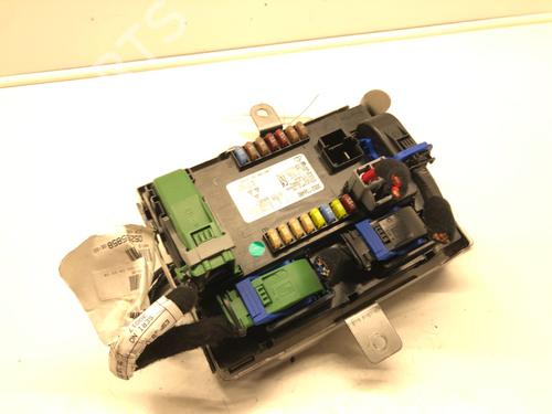 Used Fuse box Fuse box FIAT TIPO Estate (356_, 357_) 1.0 (357WXN1A) (101 hp) 39273986 39273986