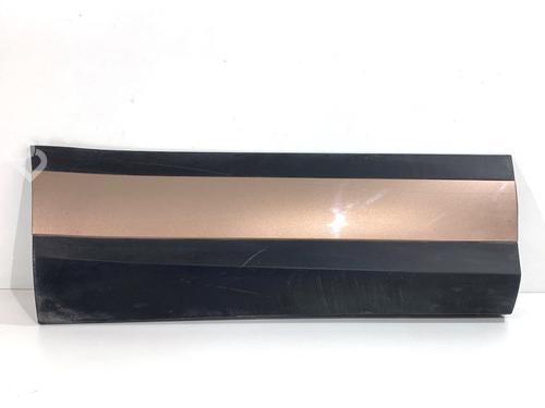 Used Door moulding trim Door moulding trim 39322802 39322802