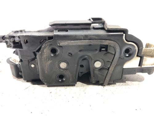 Used Front left lock Front left lock SKODA RAPID (NH3, NK3, NK6) 1.6 TDI (90 hp) 39272730 39272730