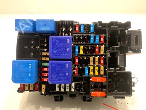 fuse-box-renault-captur-ii-hf_-2020-39305854 main image