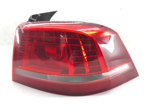 Right taillight VW PASSAT B7 (362) 2.0 TDI | BP39314382C35 - Image 2