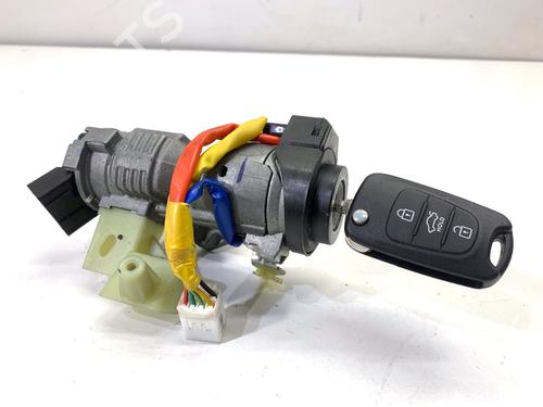 switch-kia-ceed-sportswagon-jd-2012-2013-2014-2015-2016-2017-2018-39320090 main image
