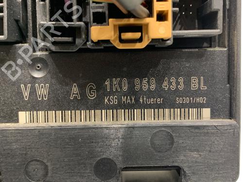 Electronic module VW GOLF V (1K1) 1.9 TDI | BP39305027M83 - Image 4