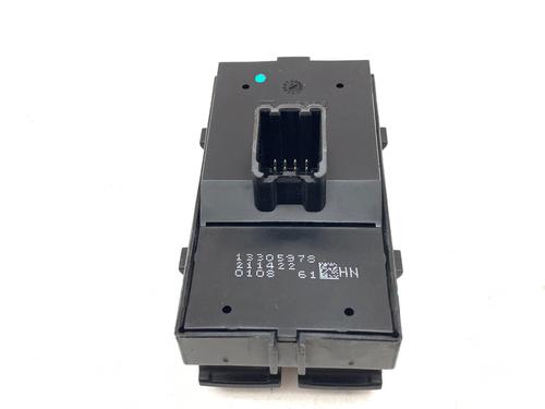 Switch OPEL ASTRA J (P10) 1.7 CDTI (68) | BP39364106I30 - Image 2
