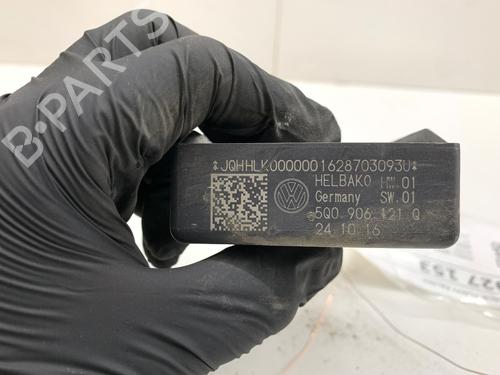 Electronic module SEAT ATECA (KH7, KHP) 2.0 TDI 4Drive | BP39359397M83 - Image 4