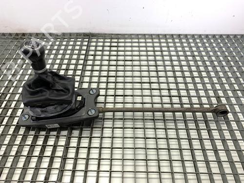 gear-lever-audi-a4-b8-8k2-2007-2008-2009-2010-2011-2012-2013-2014-2015-2016-2017-39305072 main image