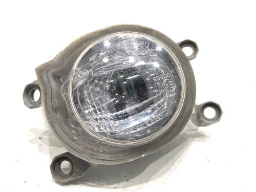 Used Right front fog light Right front fog light 39339937 39339937