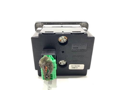 Headlight switch VOLVO V50 (545) 2.0 D | BP39313162I24 - Image 3