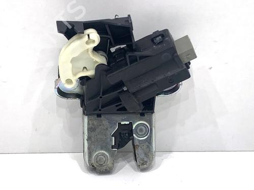 tailgate-lock-audi-a4-b8-8k2-2007-2008-2009-2010-2011-2012-2013-2014-2015-2016-2017-39334617 main image