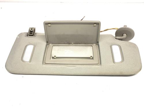 Used Right sun visor Right sun visor 39293078 39293078