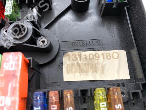 Fuse box VW GOLF VI (5K1) 1.4 TSI | BP40033233E1 - Image 3