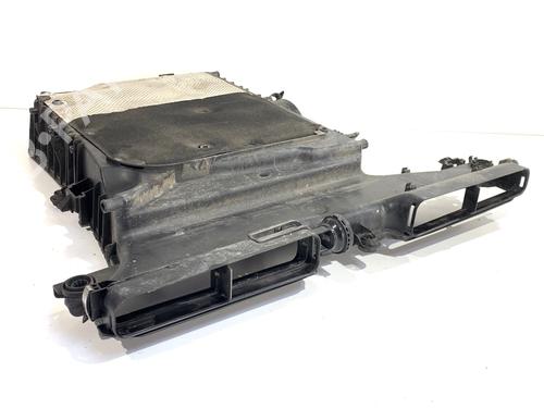 Air filter box AUDI Q8 (4MN, 4MT) 50 TDI Mild Hybrid quattro | BP39318039M87 - Image 3