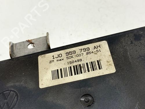 Electronic module SEAT TOLEDO II (1M2) 2.3 V5 | BP39454566M83 - Image 3