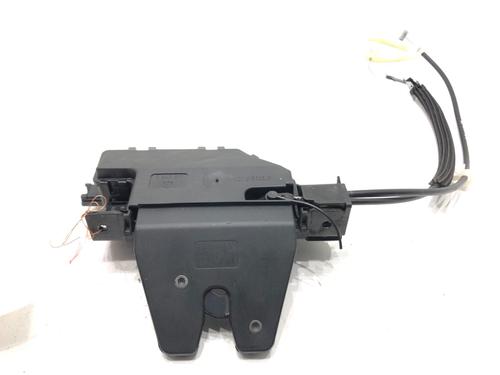 tailgate-lock-bmw-3-coupe-e92-2005-2006-2007-2008-2009-2010-2011-2012-2013-39282802 main image