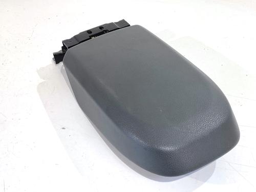 Used Armrest / Center console Armrest / Center console 39329991 39329991