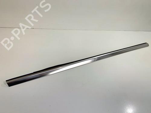 Dørliste Dørliste MERCEDES-BENZ GLA-CLASS (X156) GLA 200 CDI 4-matic (156.902) (136 hp) 39333953 39333953