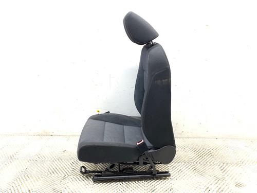 Right front seat VW GOLF VI (5K1) 1.2 TSI | BP39299191C16 - Image 4
