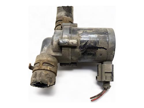 Ekstra vandpumpe Ekstra vandpumpe VW PASSAT B5.5 Variant (3B6) 1.9 TDI (101 hp) 39704267 39704267
